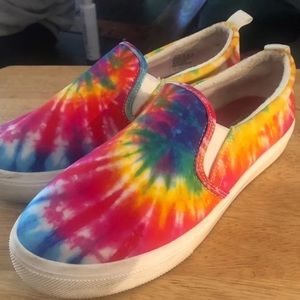 SKECHERS HIPPIE HYPE POPPY TYE DIE SLIP ONS, LADIES SZ9